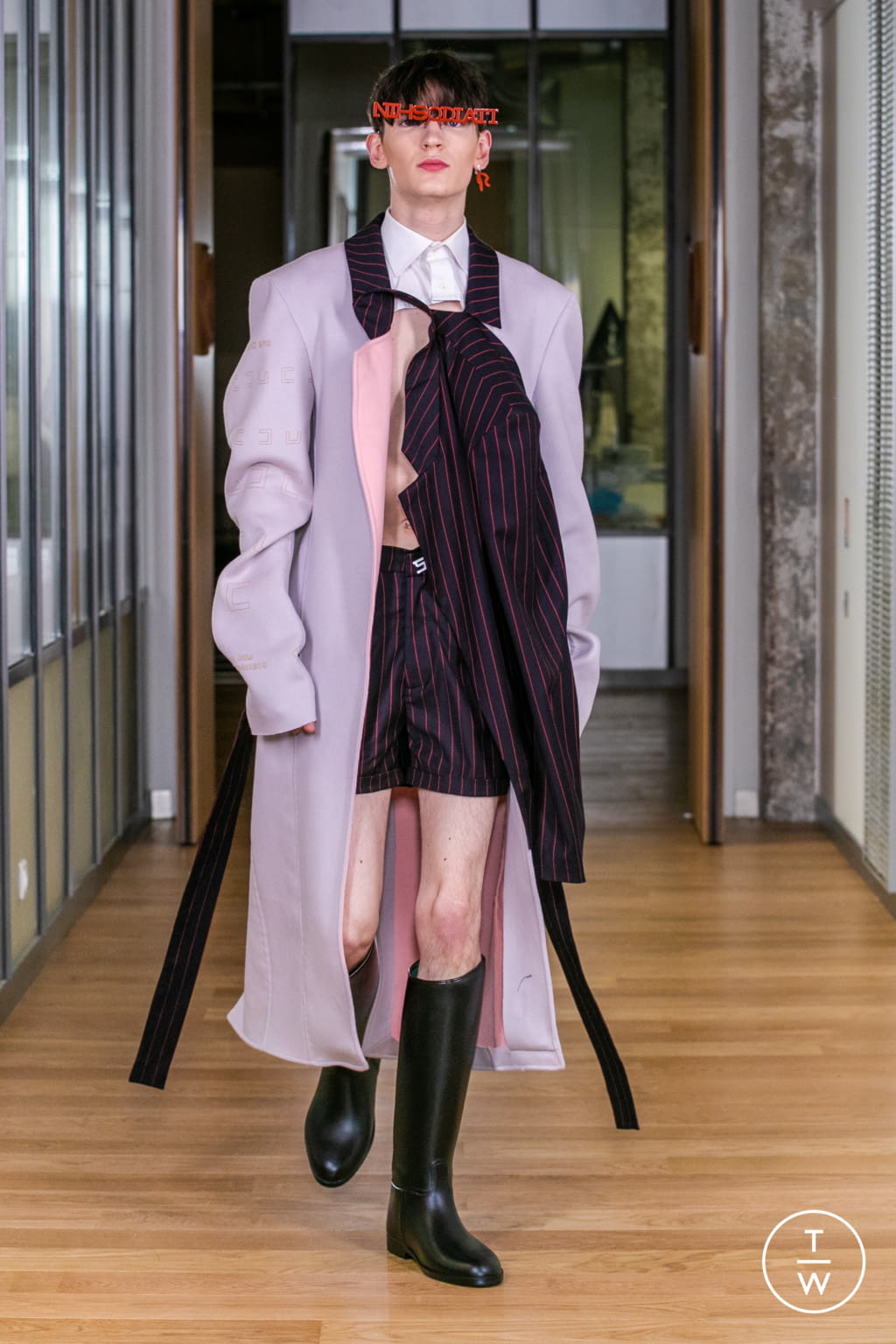 Fashion Week Paris Fall/Winter 2021 look 90 from the IFM PARIS collection womenswear