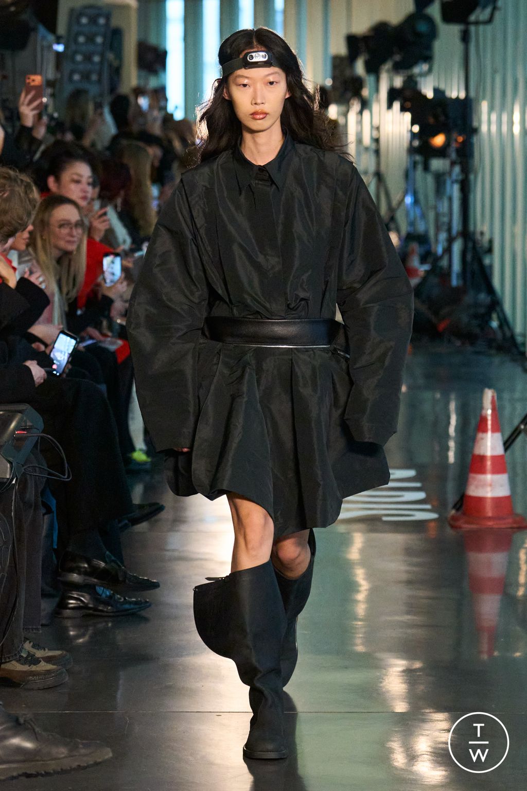Fashion Week Paris Fall/Winter 2026 look 16 from the LITKOVSKA collection womenswear
