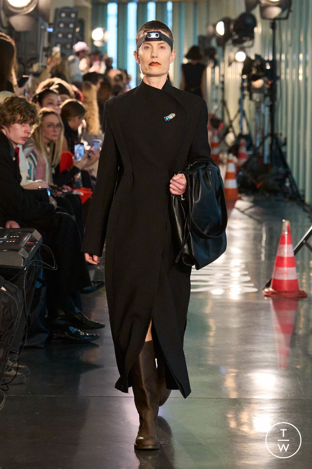 Fashion Week Paris Fall/Winter 2026 look 32 de la collection LITKOVSKA womenswear