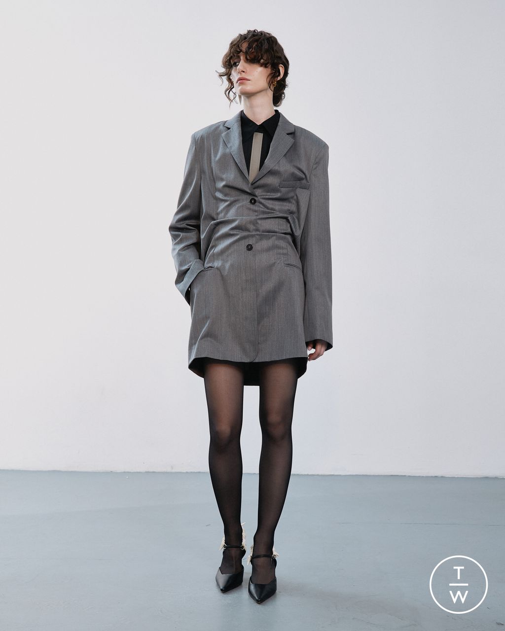 Fashion Week Paris Pre-Fall 2024 look 22 from the LITKOVSKA collection 女装