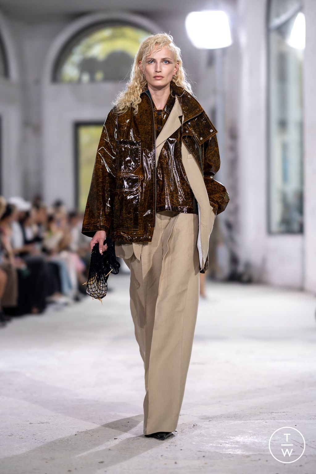 Fashion Week Paris Spring/Summer 2024 look 2 from the LITKOVSKA collection 女装