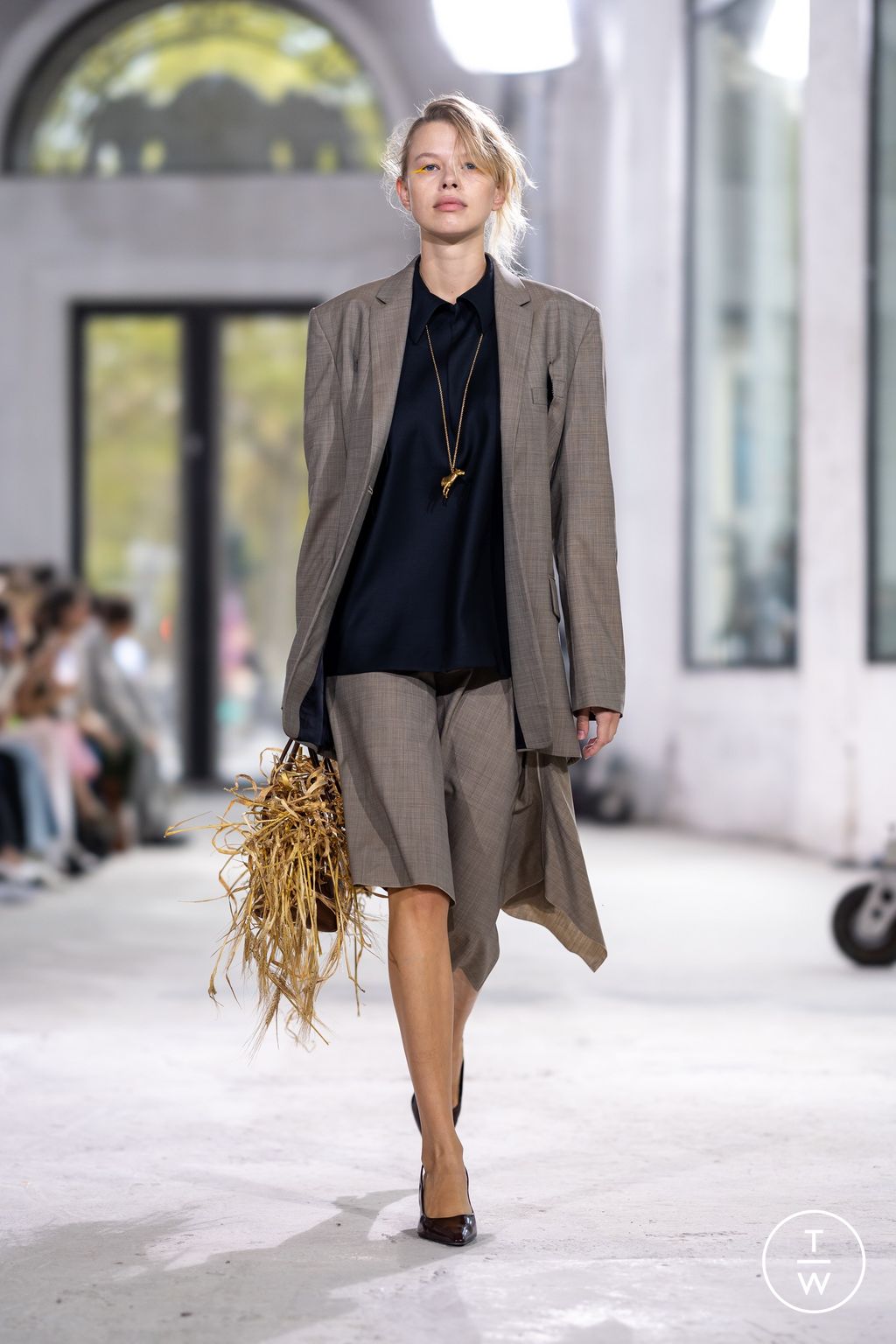 Fashion Week Paris Spring/Summer 2024 look 3 from the LITKOVSKA collection 女装