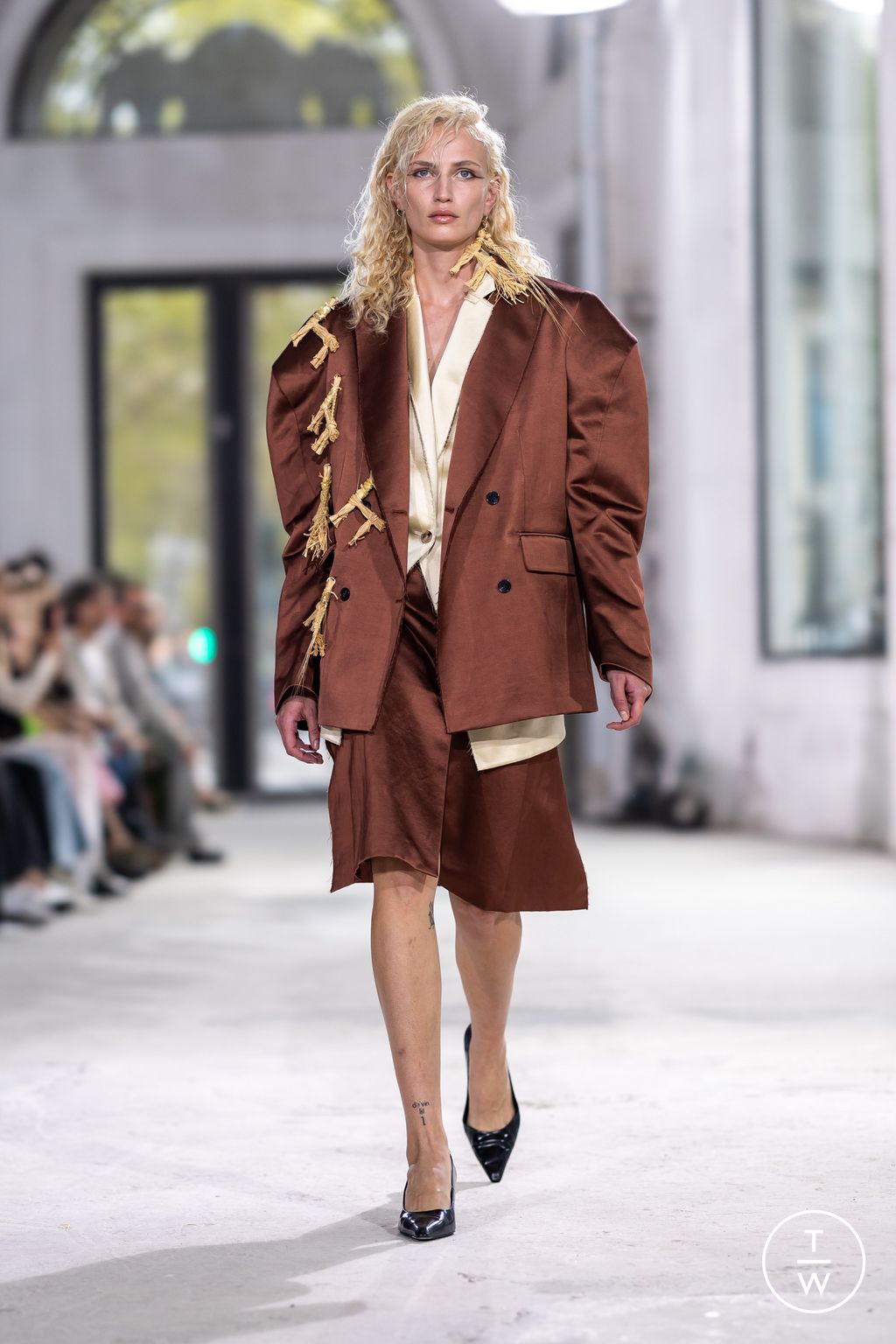Fashion Week Paris Spring/Summer 2024 look 16 from the LITKOVSKA collection 女装