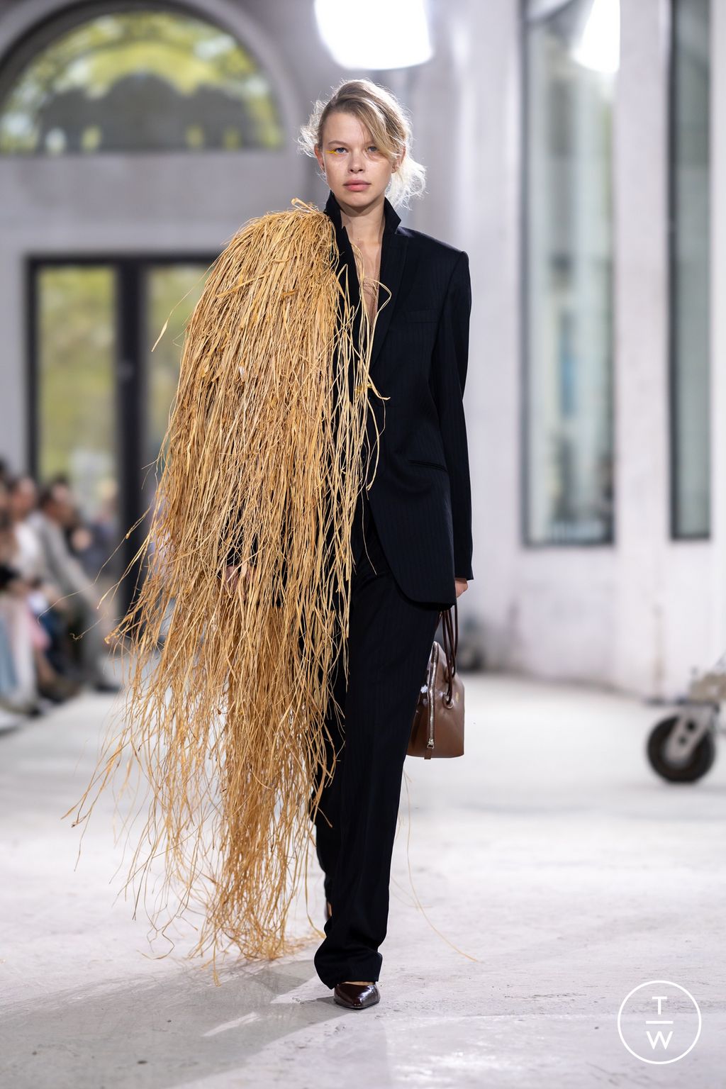 Fashion Week Paris Spring/Summer 2024 look 26 from the LITKOVSKA collection 女装