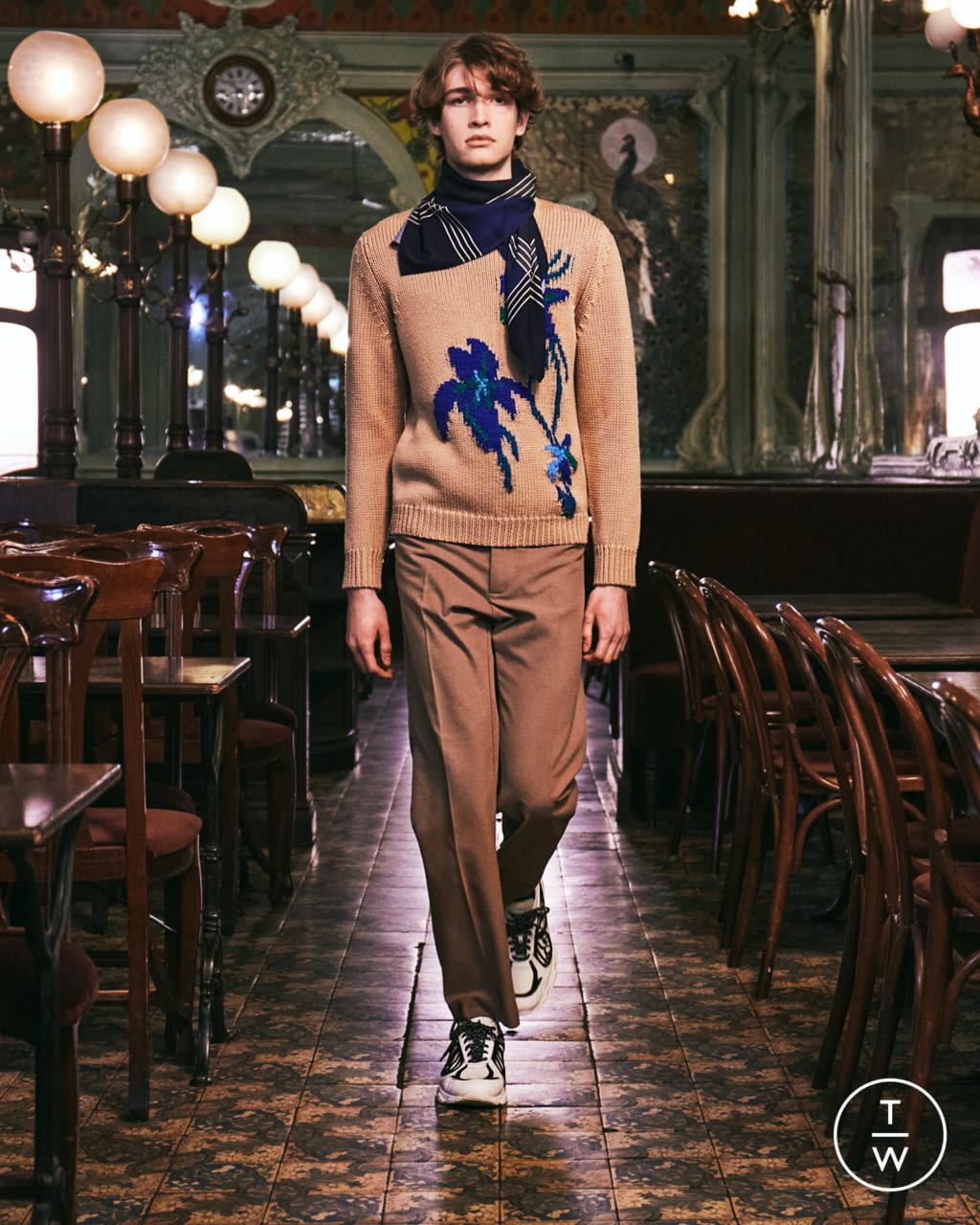 Fashion Week Paris Fall/Winter 2021 look 4 from the Davi Paris collection 男装