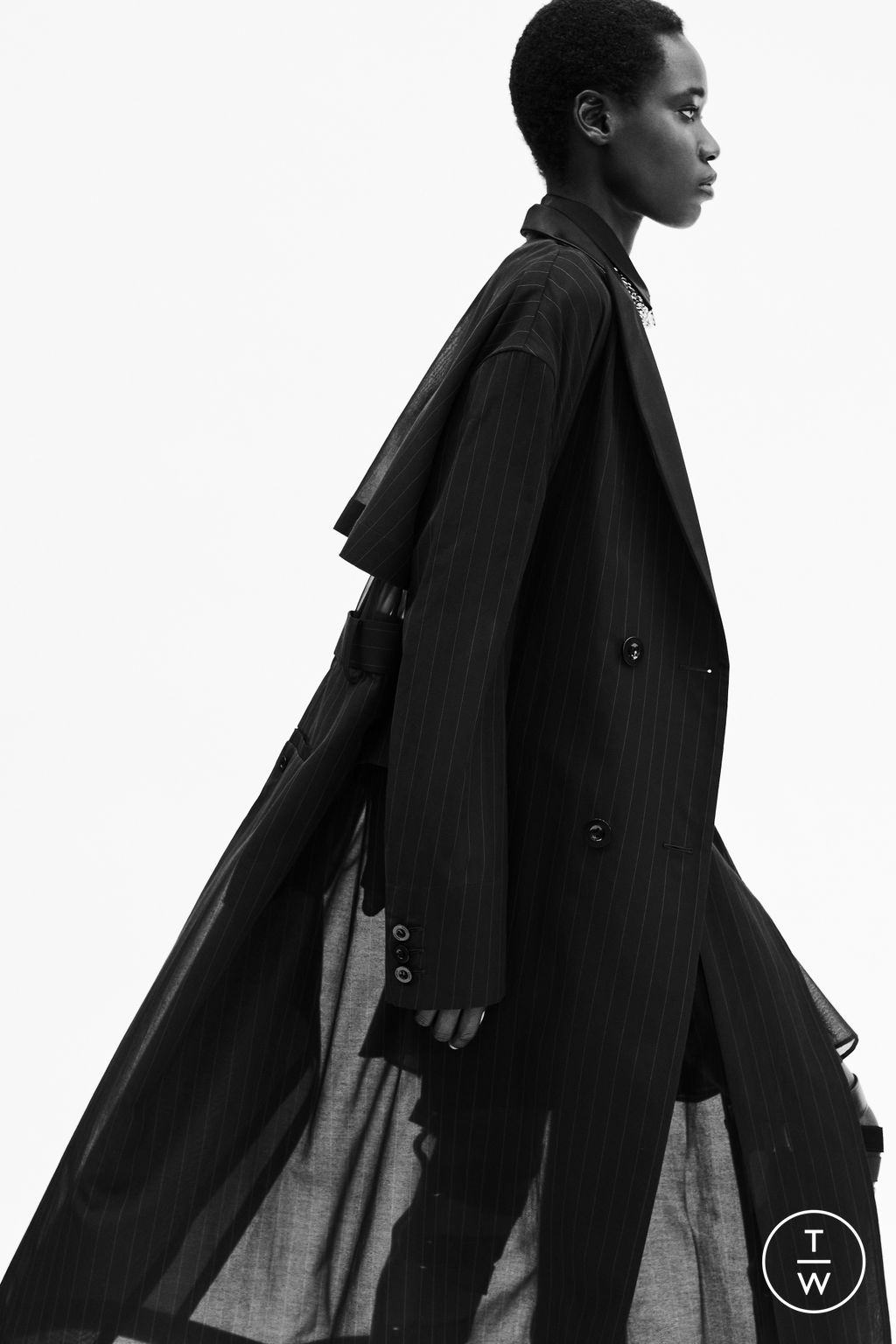 Fashion Week Paris Resort 2023 look 66 from the Sacai collection womenswear