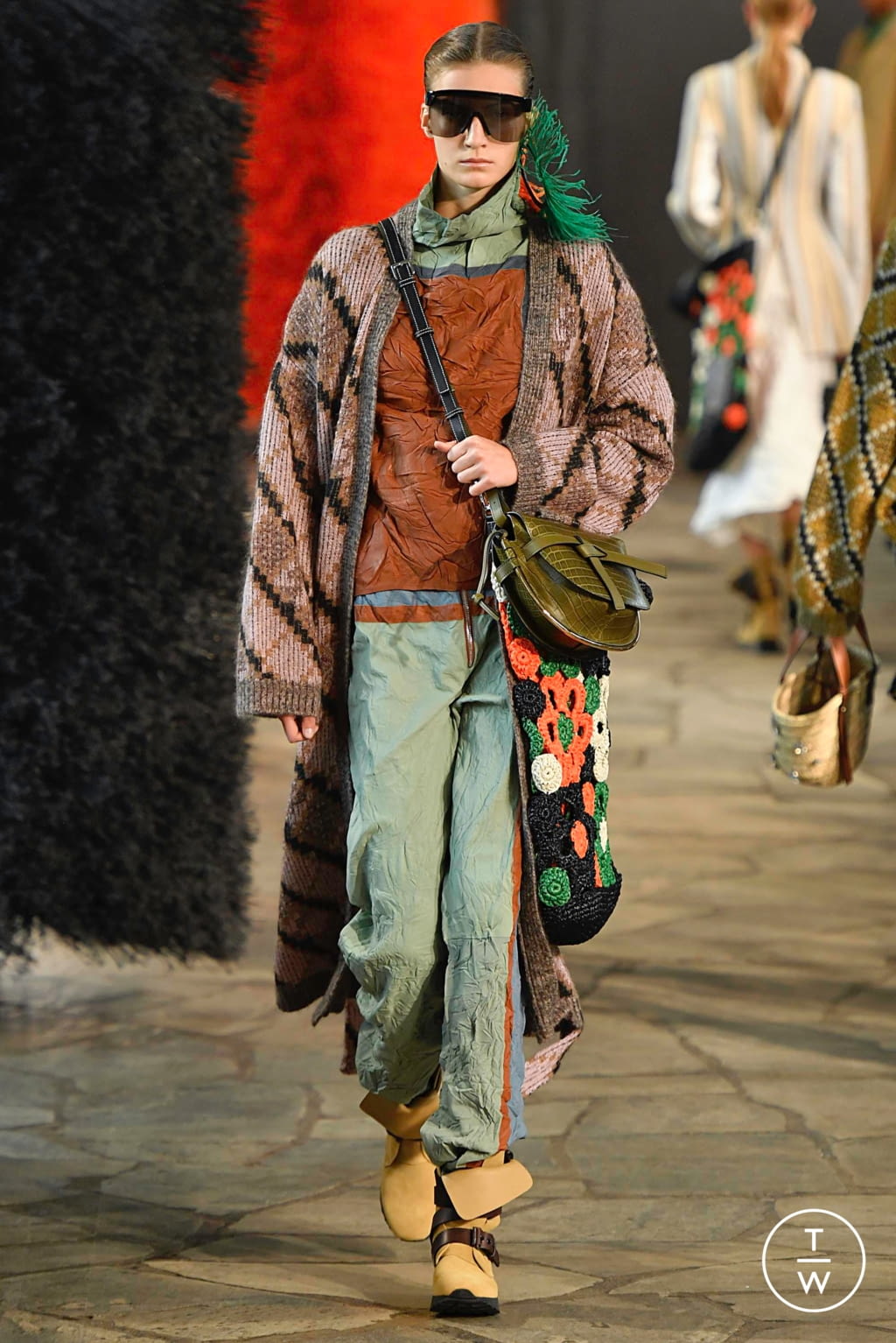 Fashion Week Paris Spring/Summer 2019 look 31 from the Loewe collection womenswear