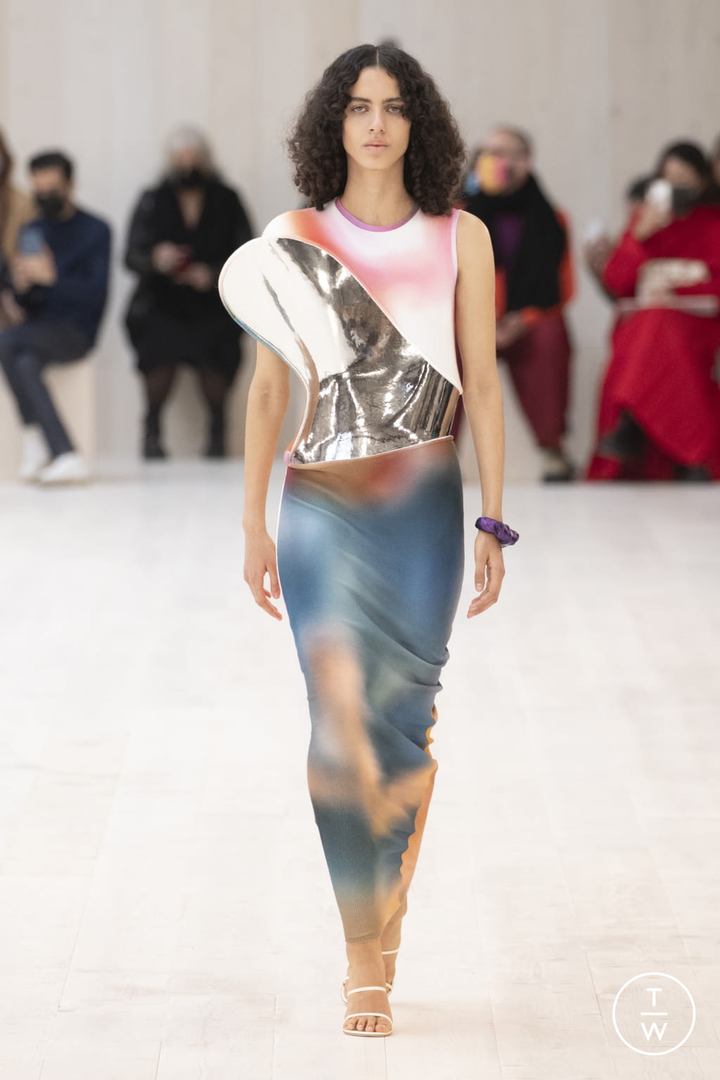 Fashion Week Paris Spring/Summer 2022 look 14 from the Loewe collection 女装