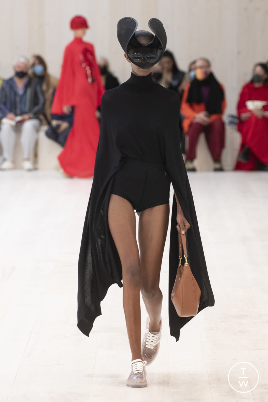 Fashion Week Paris Spring/Summer 2022 look 49 de la collection Loewe womenswear