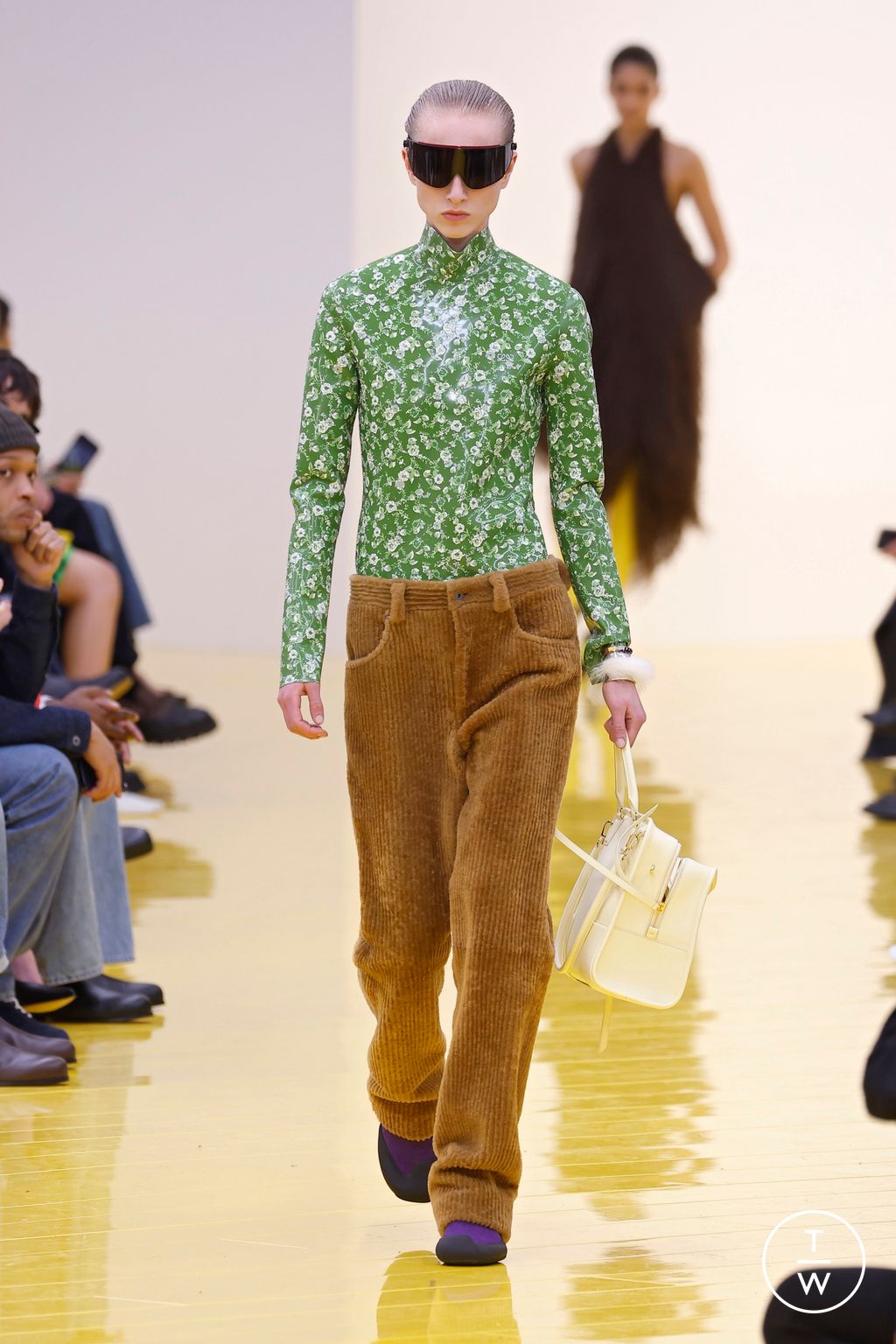 Fashion Week Paris Fall/Winter 2026 look 51 from the Loewe collection 女装