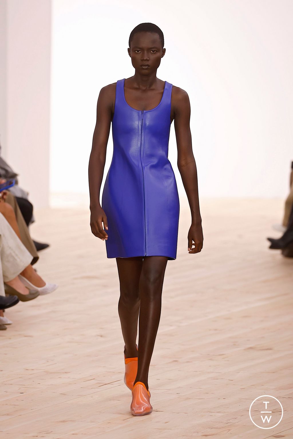 Fashion Week Paris Spring/Summer 2026 look 3 from the Loewe collection womenswear