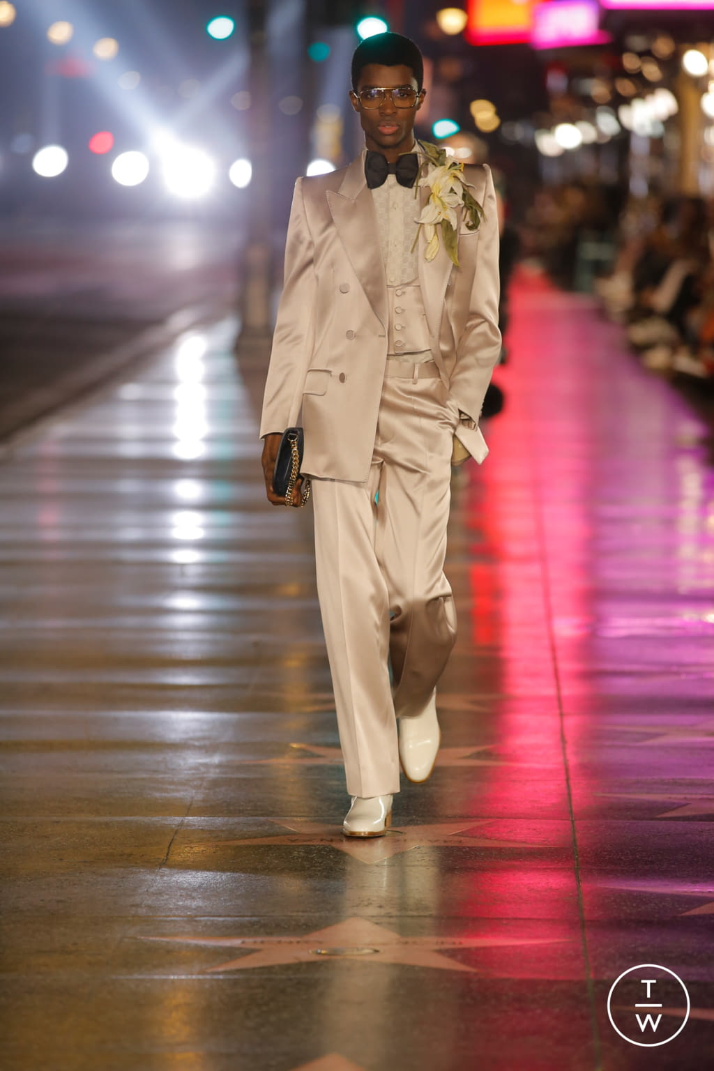 Fashion Week Milan Spring/Summer 2022 look 6 de la collection Gucci womenswear