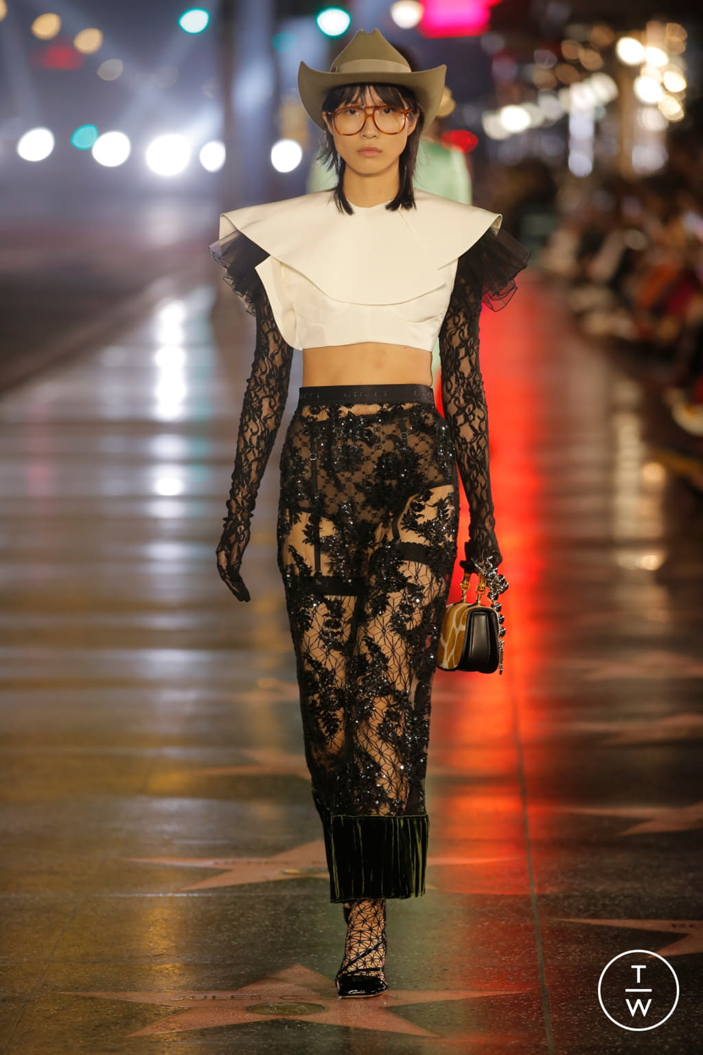 Fashion Week Milan Spring/Summer 2022 look 13 de la collection Gucci womenswear