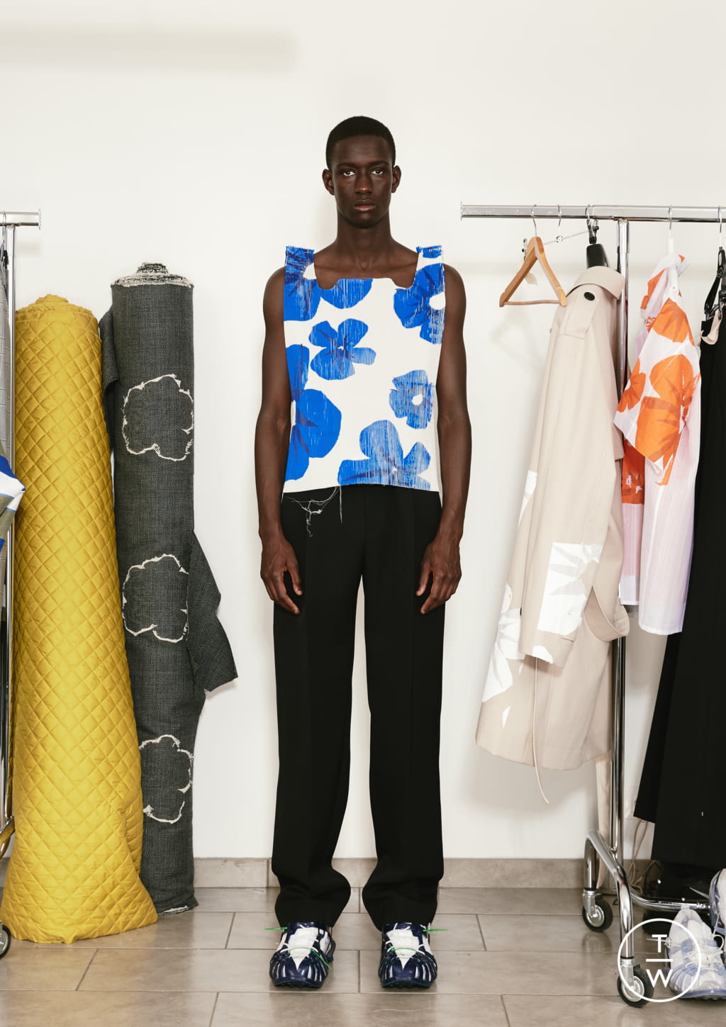 Fashion Week Paris Spring/Summer 2021 look 2 from the Botter collection menswear