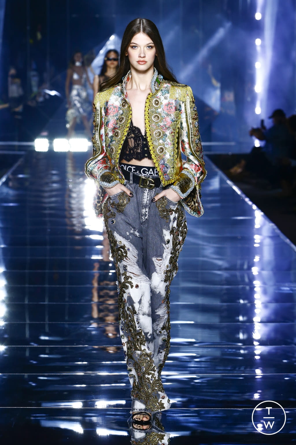 Fashion Week Milan Spring/Summer 2022 look 21 from the Dolce & Gabbana collection womenswear