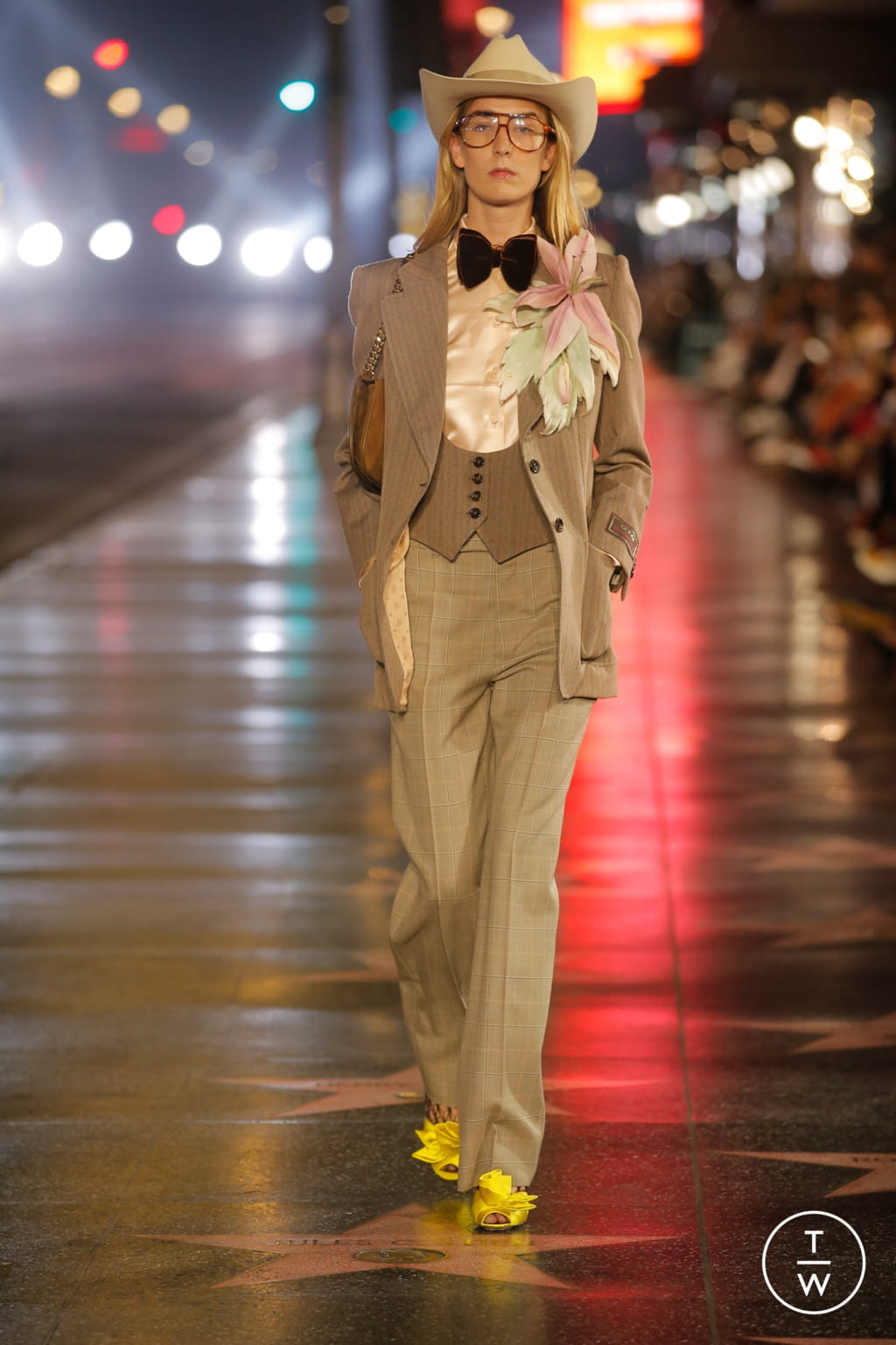 Fashion Week Milan Spring/Summer 2022 look 29 from the Gucci collection womenswear