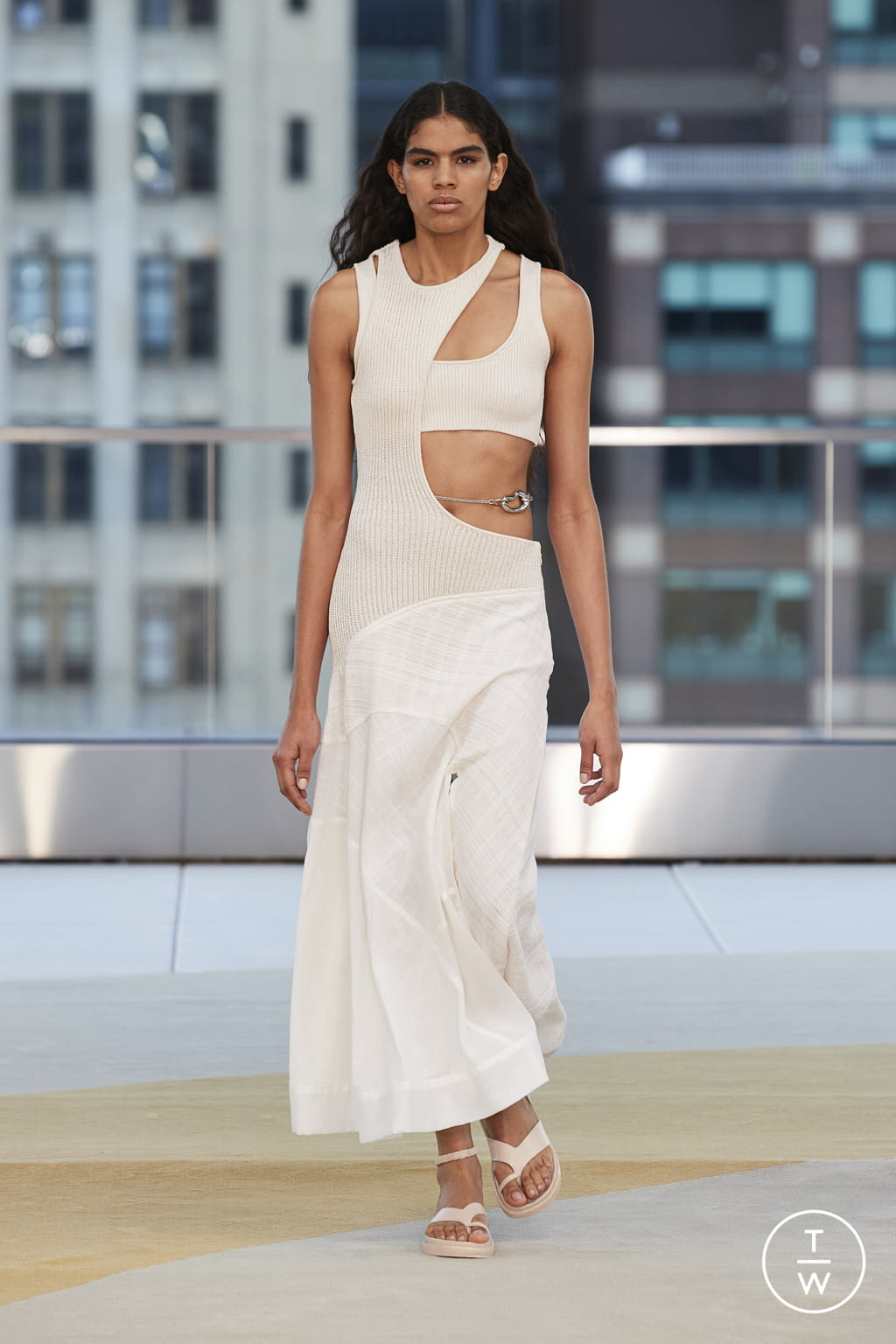 Fashion Week New York Spring/Summer 2022 look 3 from the Jonathan Simkhai collection womenswear