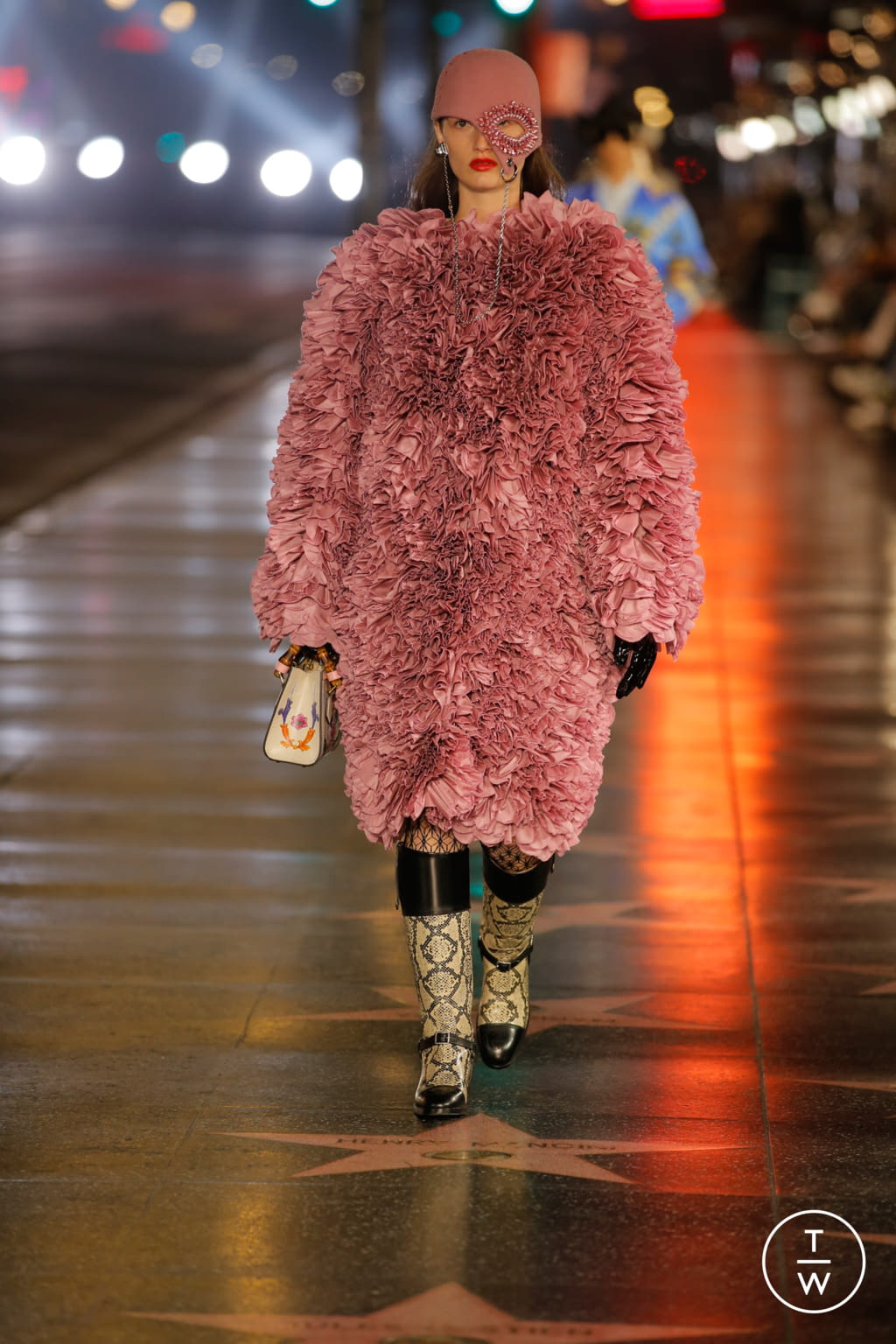 Fashion Week Milan Spring/Summer 2022 look 54 from the Gucci collection 女装