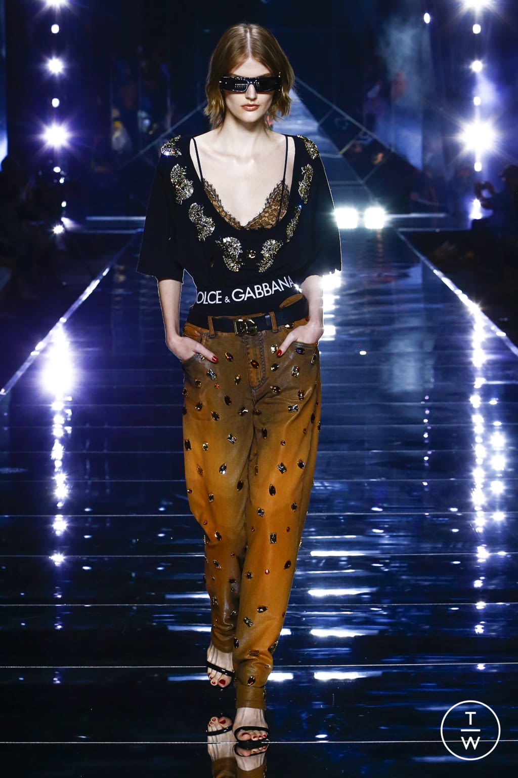 Fashion Week Milan Spring/Summer 2022 look 59 from the Dolce & Gabbana collection womenswear