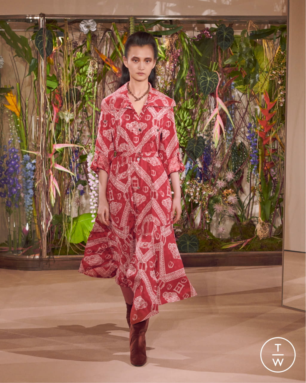Fashion Week Paris Pre-Fall 2019 look 6 from the Hermès collection 女装