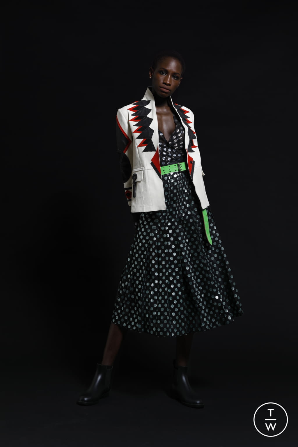 Fashion Week Paris Fall/Winter 2021 look 6 de la collection Mimi Liberté by Michel Klein womenswear