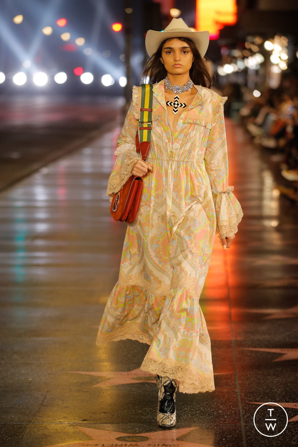Fashion Week Milan Spring/Summer 2022 look 73 de la collection Gucci womenswear
