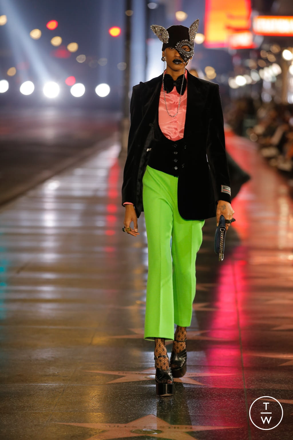 Fashion Week Milan Spring/Summer 2022 look 97 from the Gucci collection 女装