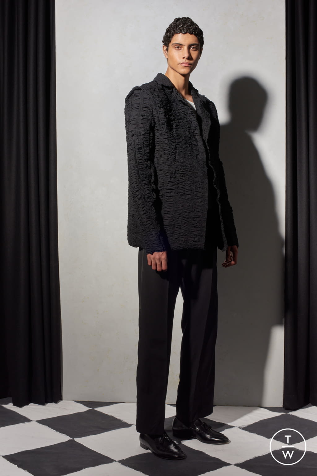 Fashion Week London Fall/Winter 2021 look 10 from the Bianca Saunders collection menswear