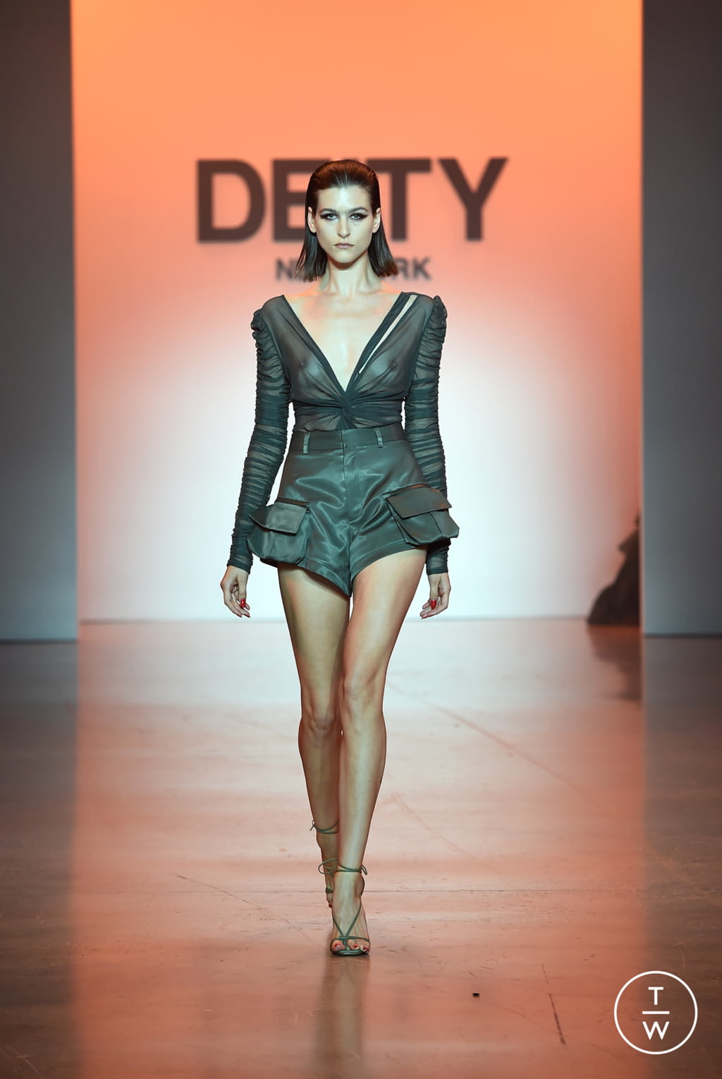 Fashion Week New York Spring/Summer 2022 look 10 from the Deity collection womenswear