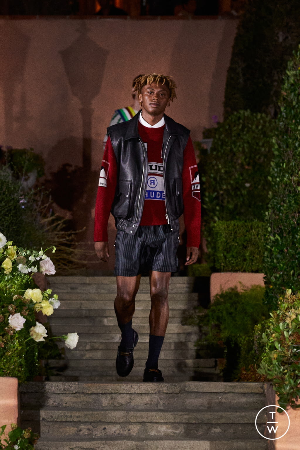 Fashion Week Paris Spring/Summer 2022 look 12 from the Rhude collection 男装