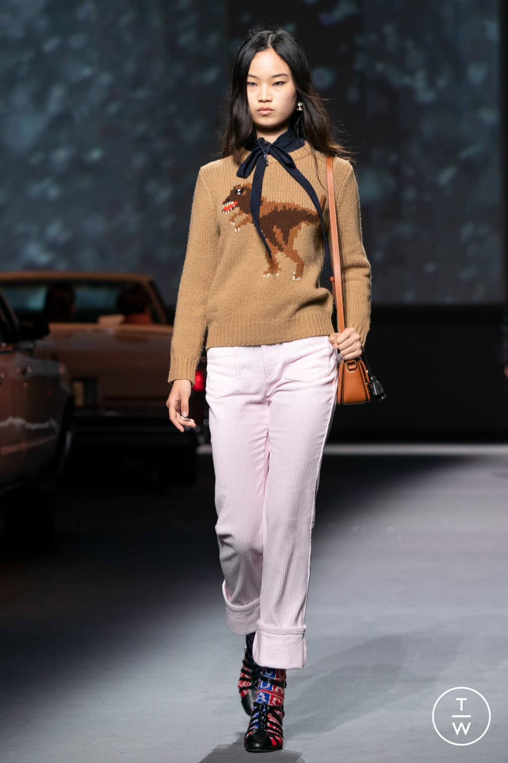 Fashion Week New York Resort 2022 look 11 de la collection Coach womenswear