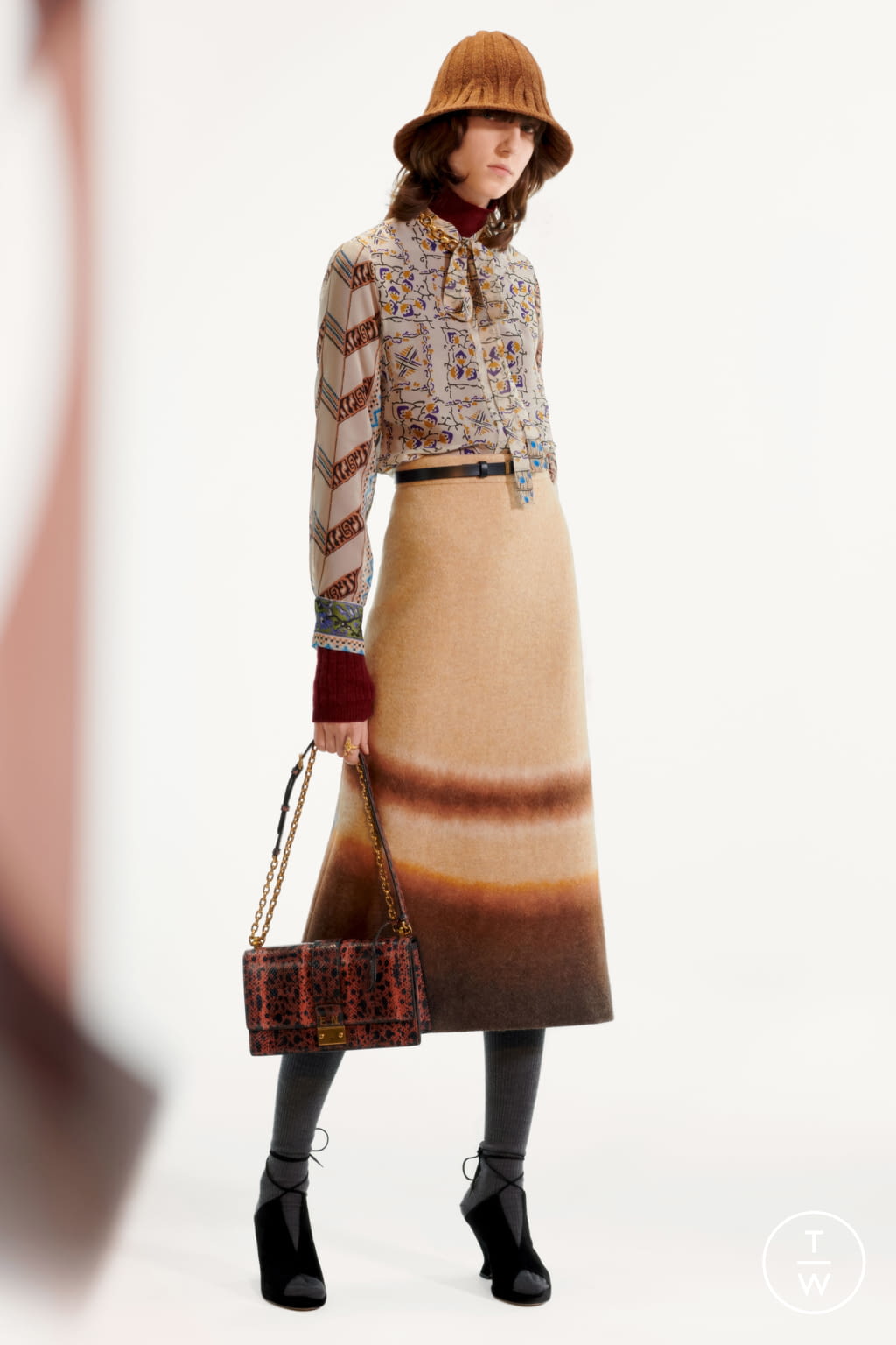 Fashion Week Paris Pre-Fall 2019 look 11 from the Christian Dior collection womenswear