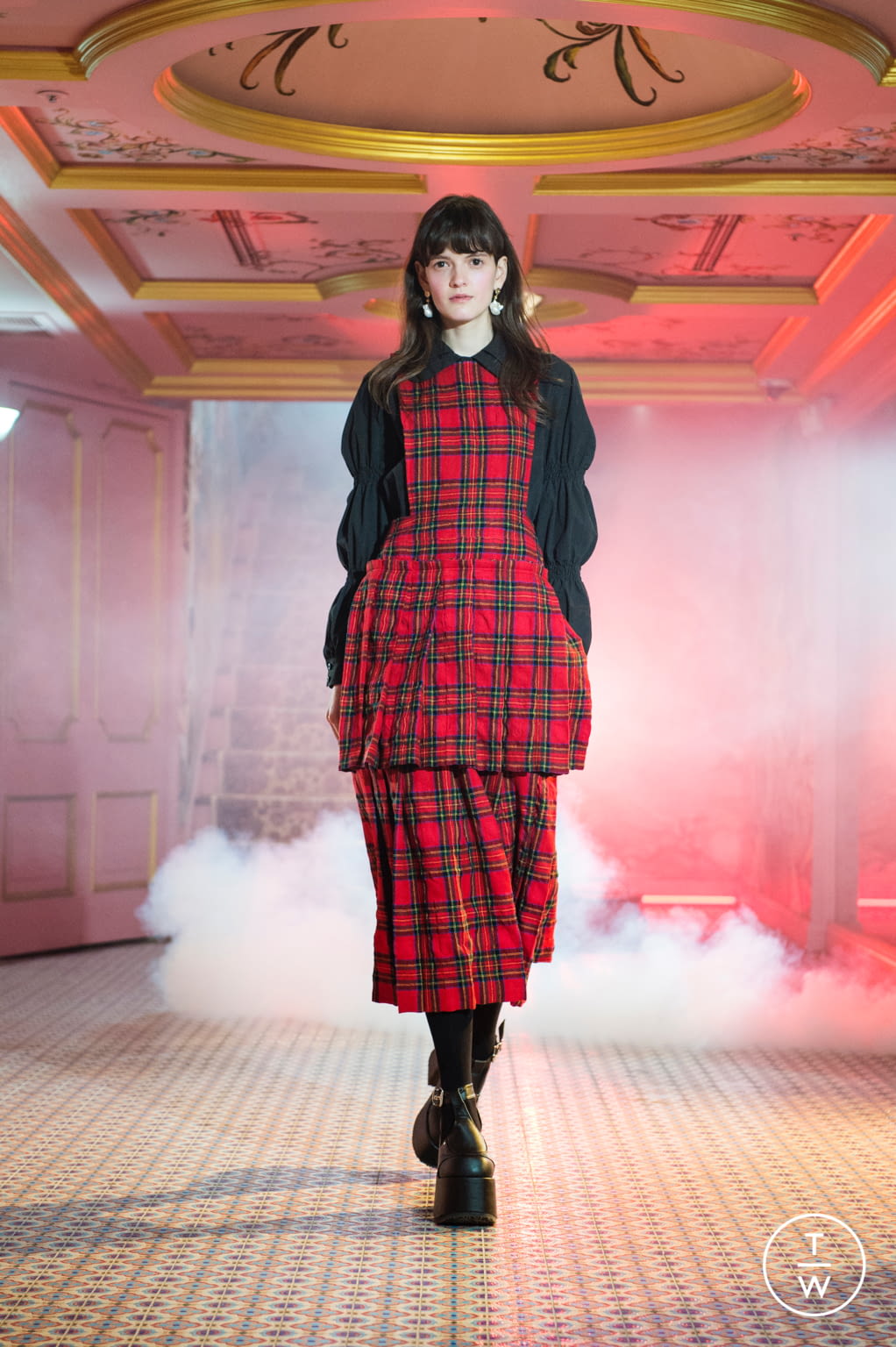 Fashion Week London Fall/Winter 2021 look 12 from the BMUET(TE) collection 女装