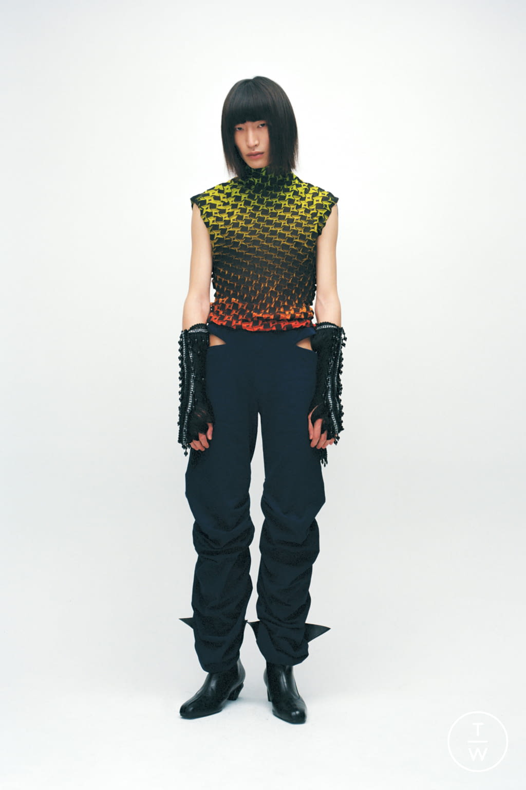 Fashion Week London Spring/Summer 2022 look 48 from the Fashion East collection 女装