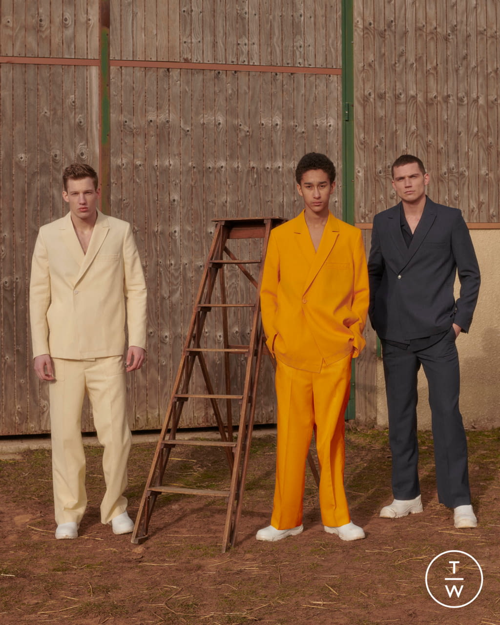 Fashion Week Paris Fall/Winter 2019 look 13 from the Jacquemus collection menswear