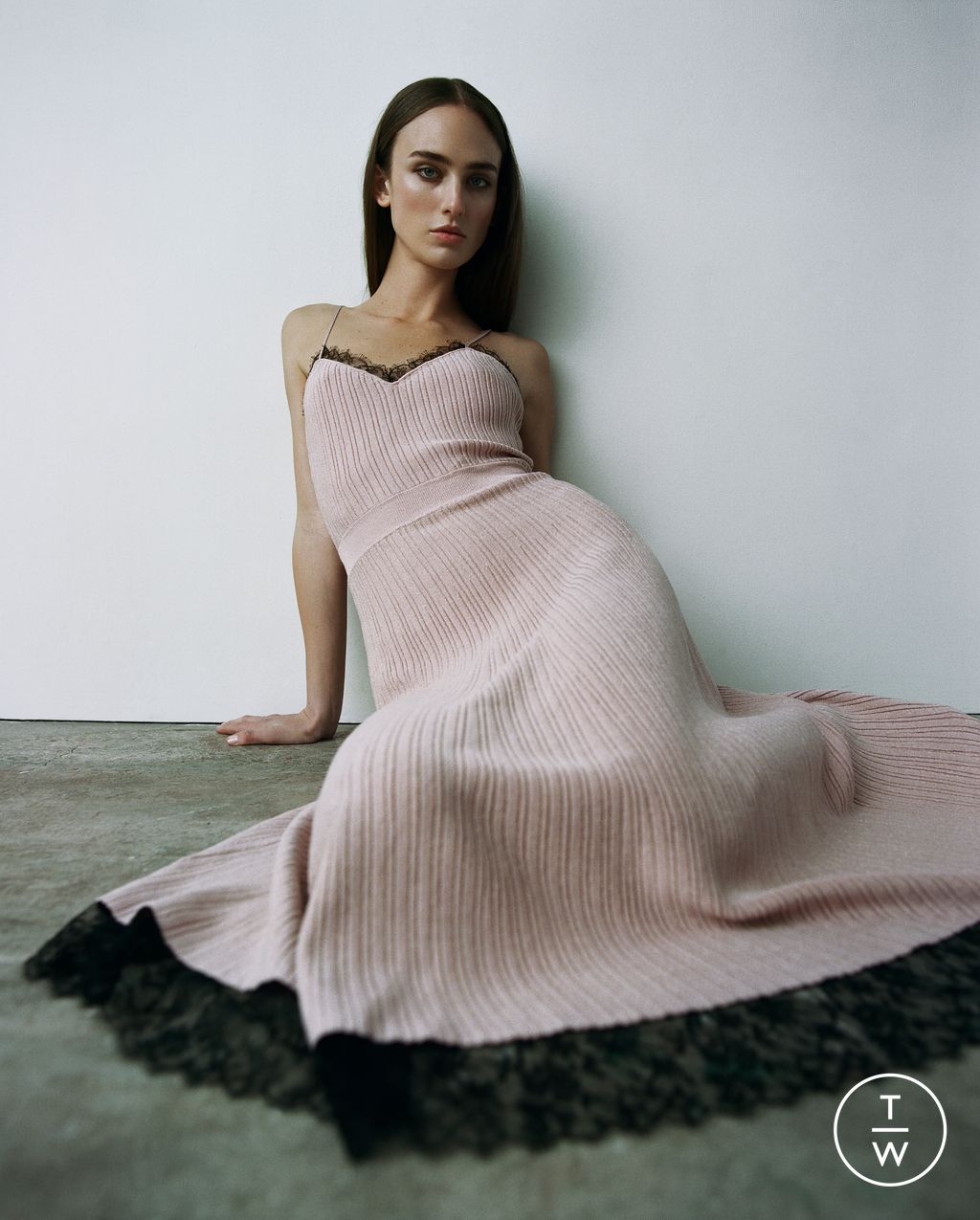 Fashion Week New York Pre-Fall 2022 look 12 from the Jason Wu collection womenswear