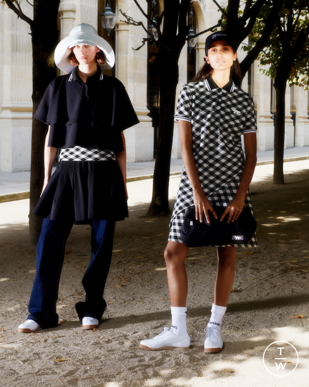 Fashion Week Paris Spring/Summer 2021 look 12 de la collection Maison Kitsuné womenswear