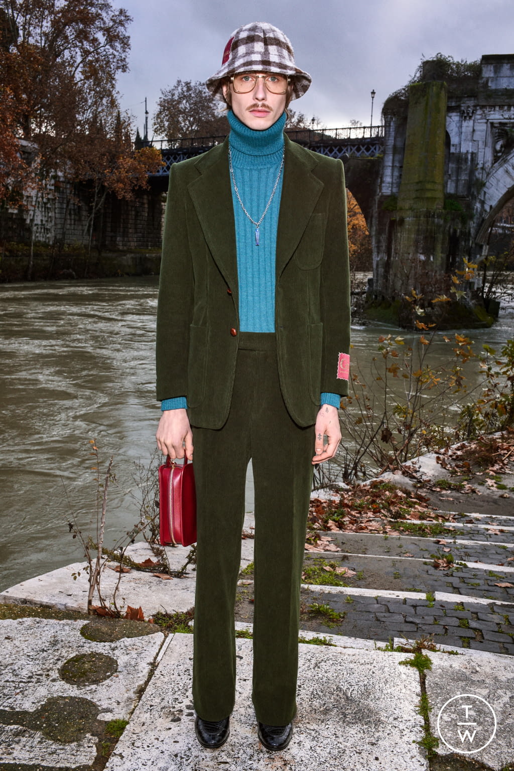 Fashion Week Milan Pre-Fall 2020 look 13 from the Gucci collection menswear