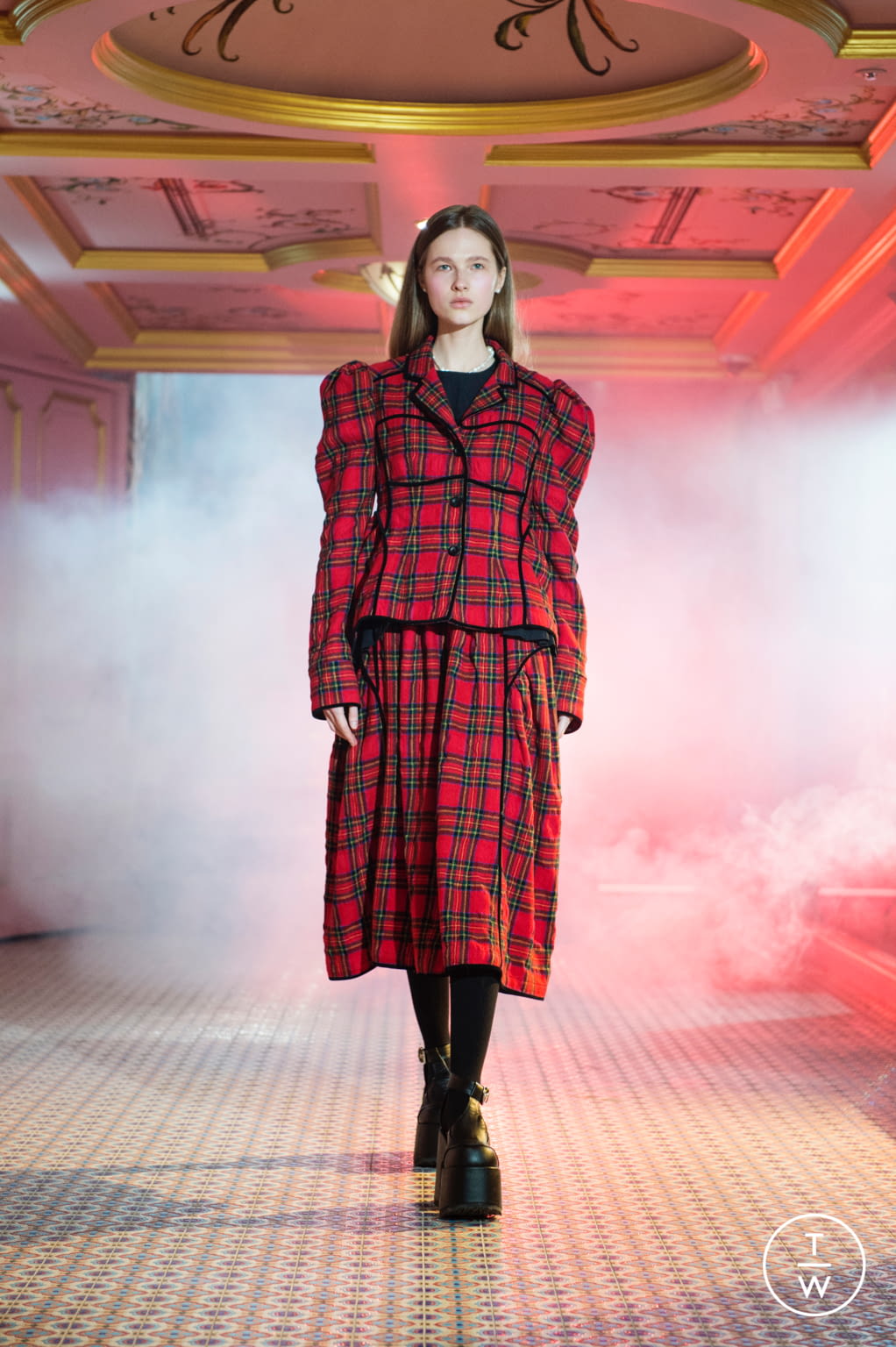 Fashion Week London Fall/Winter 2021 look 15 from the BMUET(TE) collection womenswear