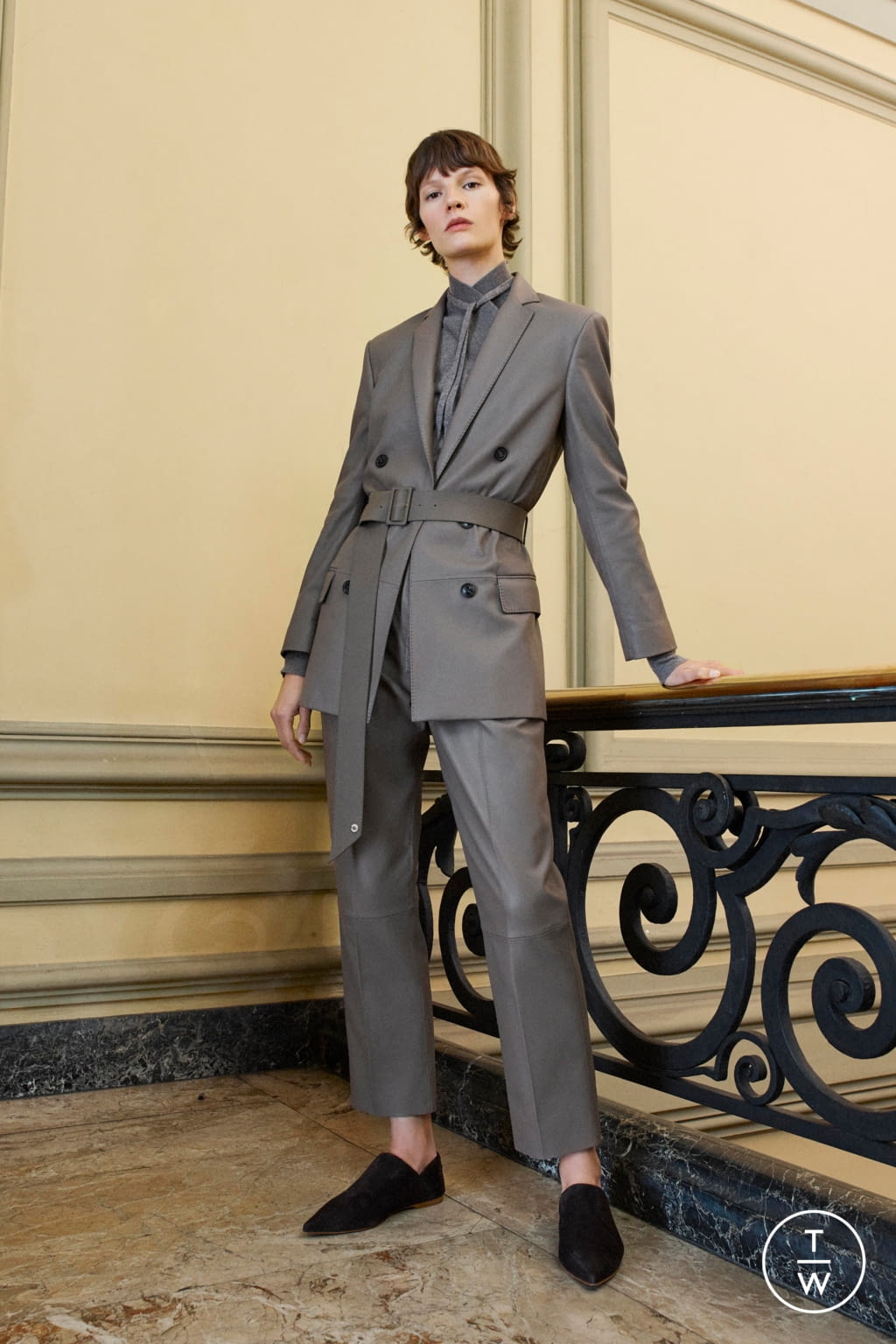 Fashion Week Milan Pre-Fall 2020 look 13 from the Agnona collection 女装