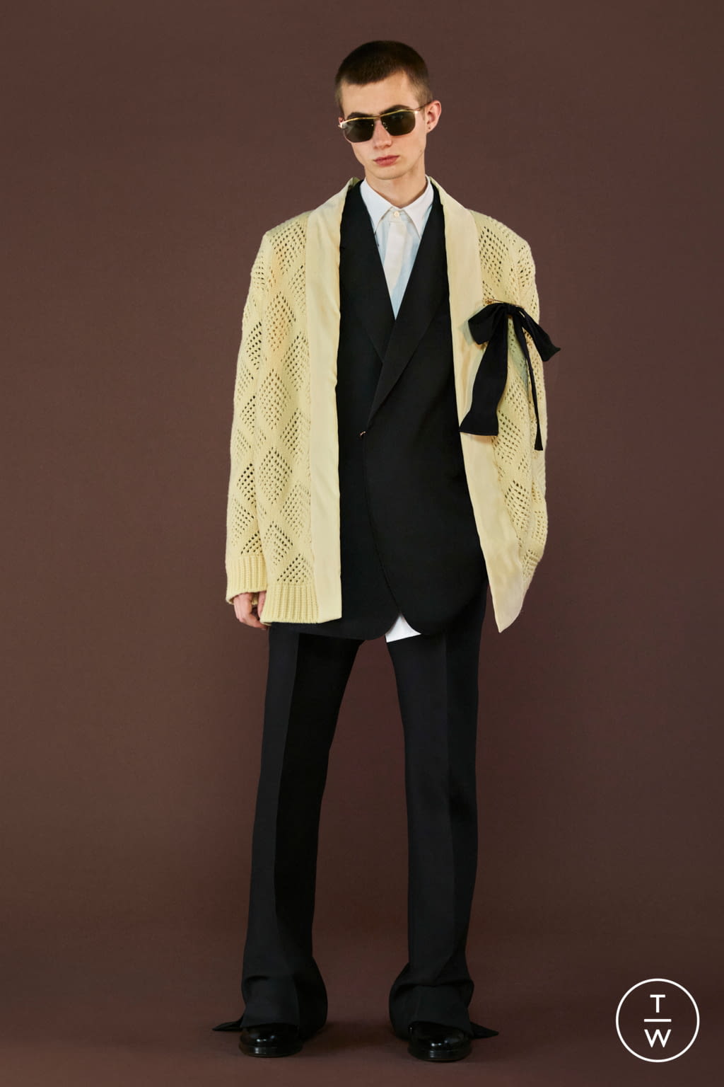 Fashion Week Paris Spring/Summer 2022 look 14 from the Dunhill collection menswear