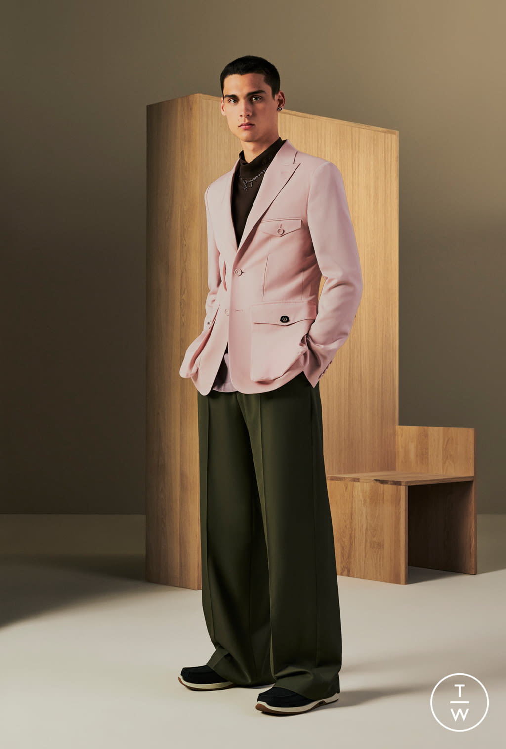 Fashion Week Paris Resort 2022 look 14 de la collection Dior Men menswear