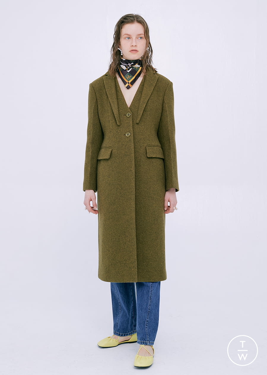 Fashion Week New York Fall/Winter 2021 look 15 from the Concept Korea collection 女装