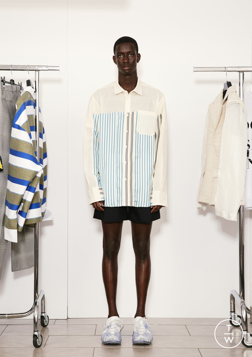 Fashion Week Paris Spring/Summer 2021 look 15 from the Botter collection 男装