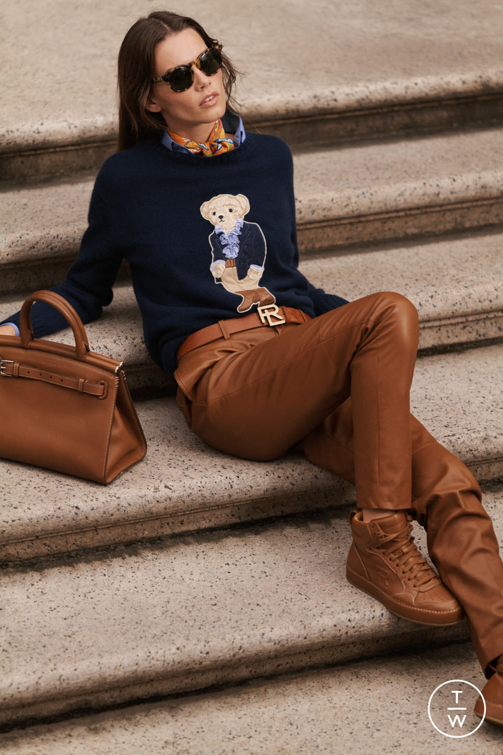 Fashion Week New York Resort 2022 look 18 from the Ralph Lauren collection 女装