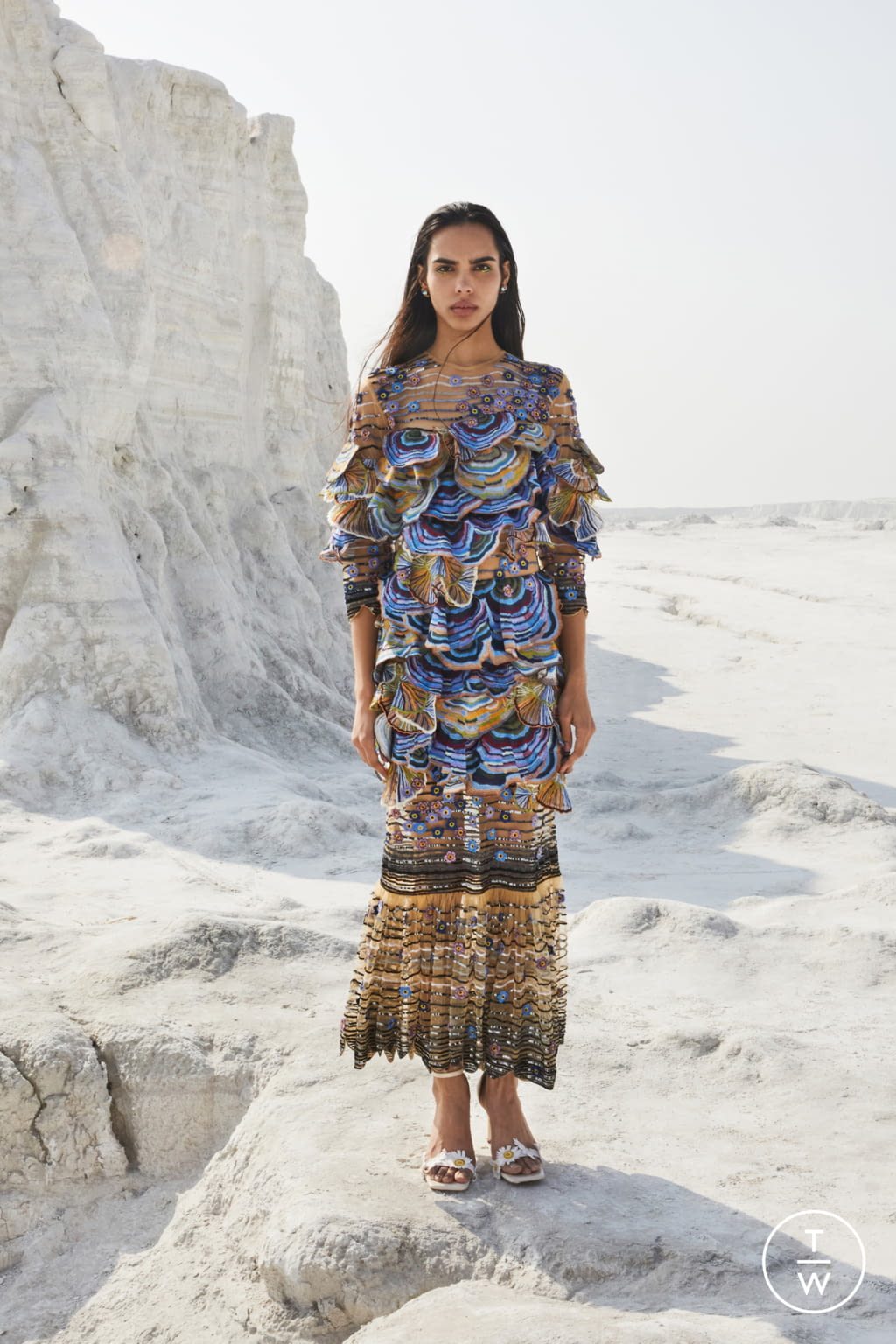 Fashion Week Paris Spring/Summer 2021 look 18 from the Rahul Mishra collection couture