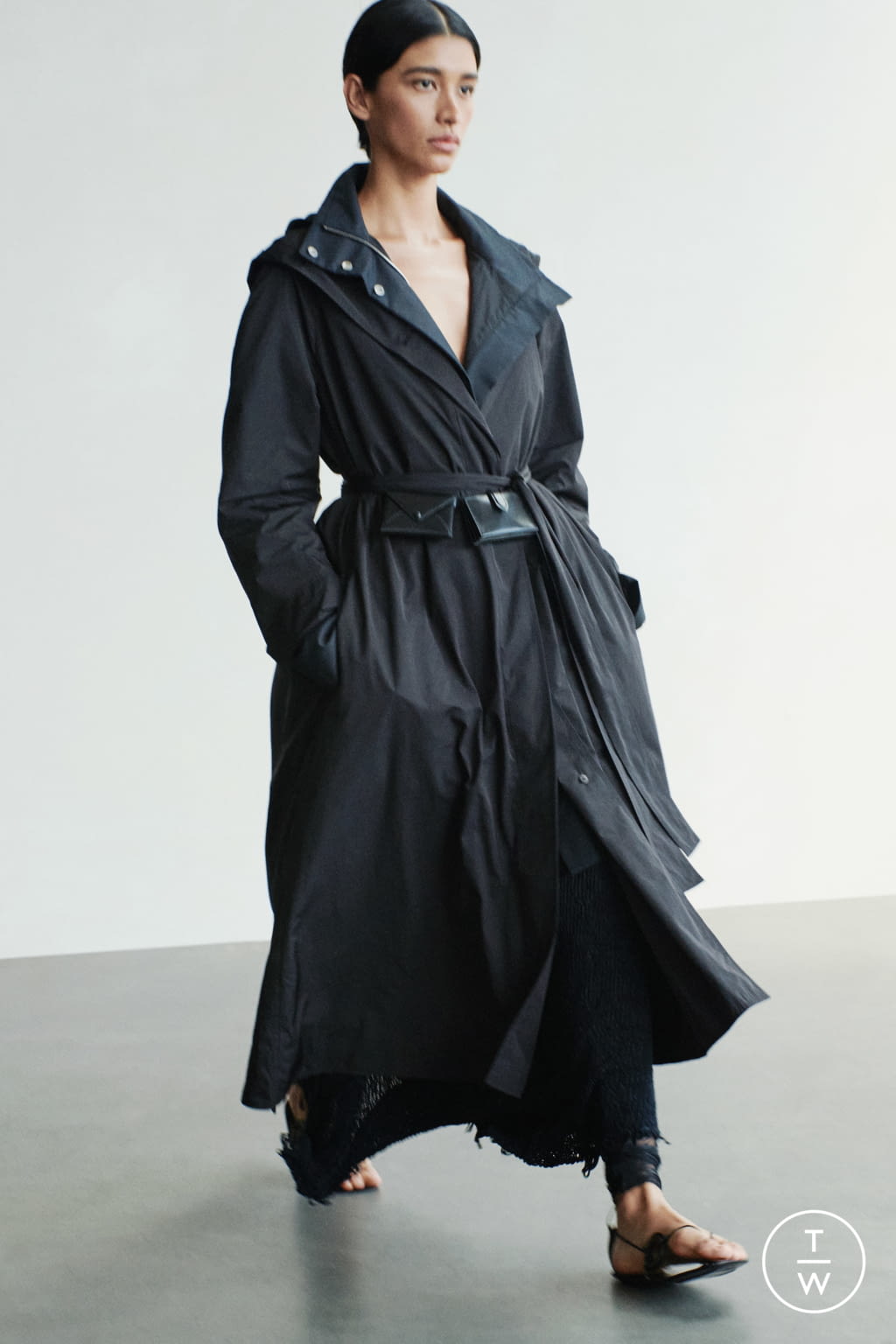 Fashion Week New York Spring/Summer 2022 look 18 from the The Row collection 女装