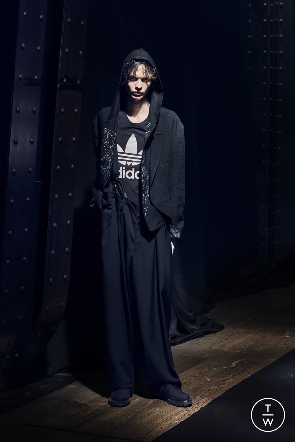 Fashion Week Paris Spring/Summer 2021 look 18 from the Yohji Yamamoto collection menswear