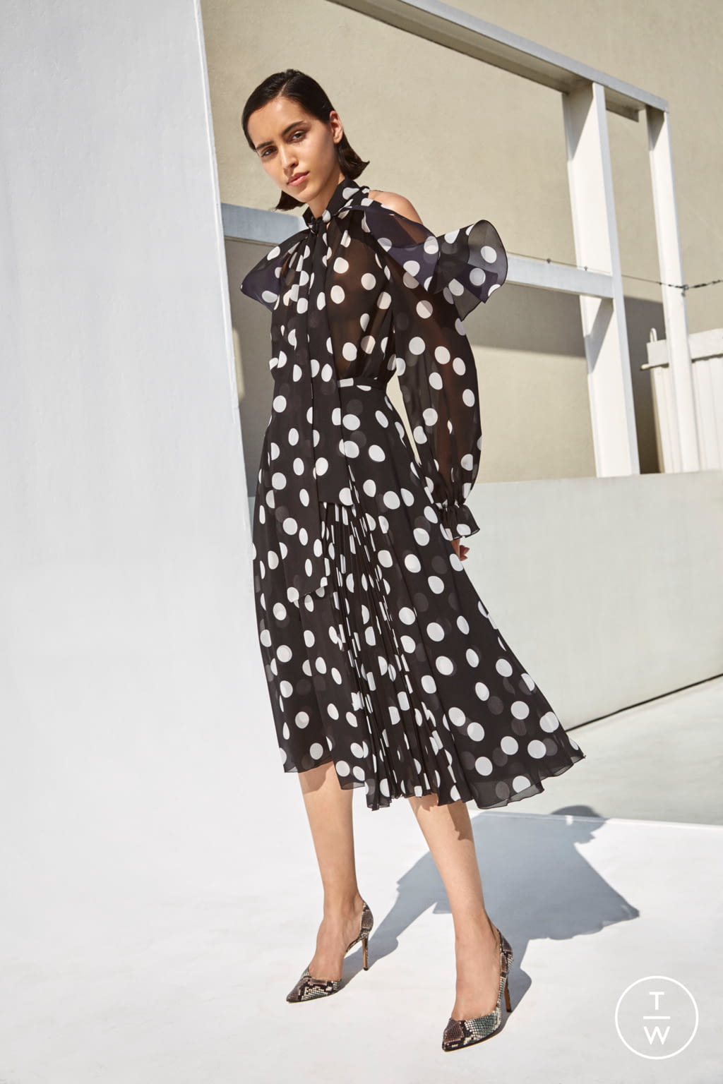 Fashion Week Paris Resort 2020 look 19 de la collection Paule Ka womenswear