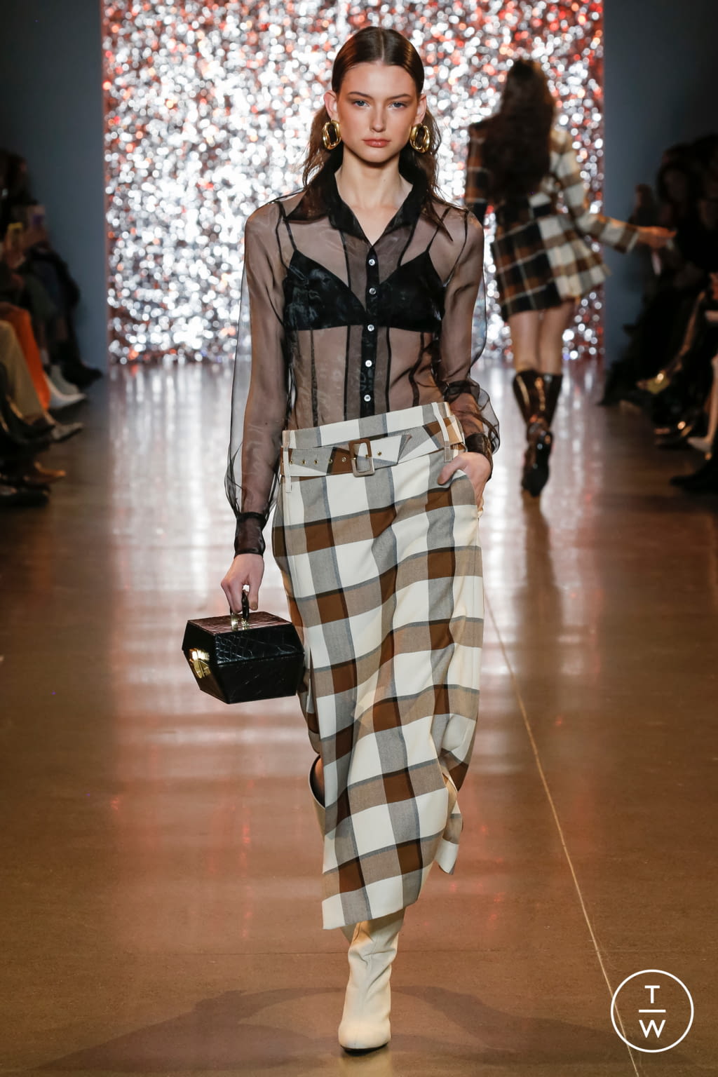 Fashion Week New York Fall/Winter 2019 look 2 from the Staud collection 女装